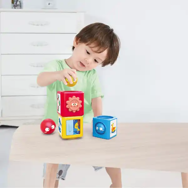 Игровая башня из кубиков и шариков "Сортируй и складывай"