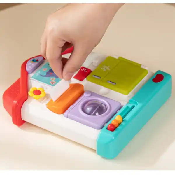 Интерактивная музыкальная игрушка "Домик" с музыкой, подсветкой и звуковыми эффектами