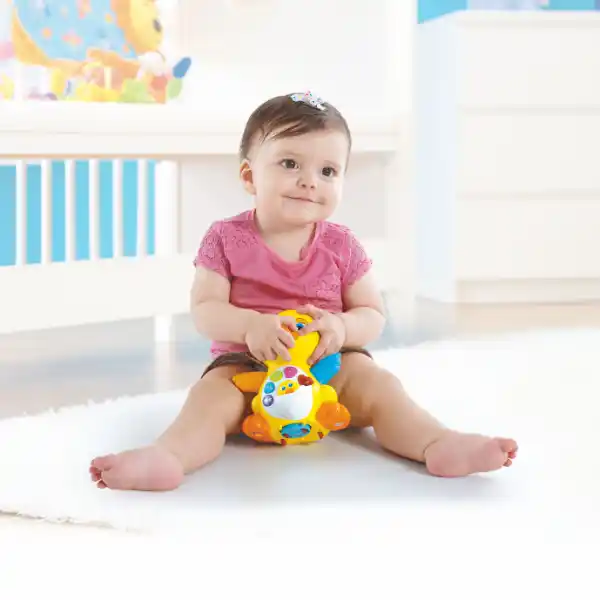 Интерактивная игрушка "Танцующая утка" с музыкой и светом