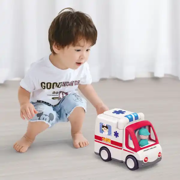 Masinuta „Ambulanta” cu efecte luminoase și sonore