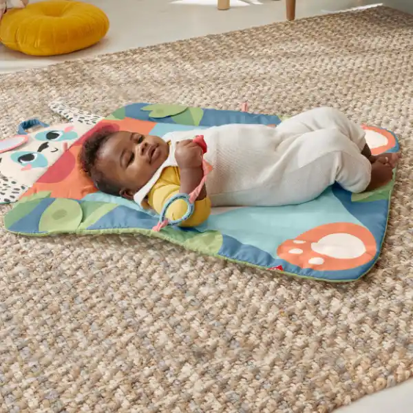 Covoraș de joacă pentru nou-născuți „Panda”