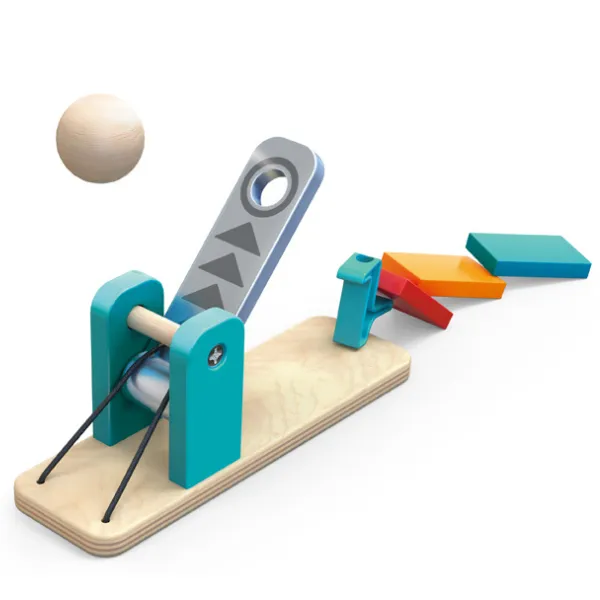 Domino „Fabrica de roboți”