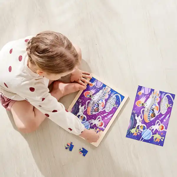 Puzzle 2 în 1 „Prieteni cosmici”