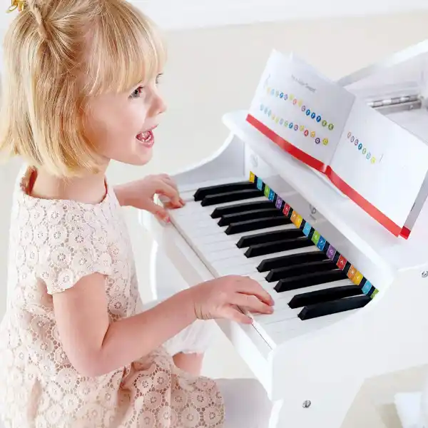 Музыкальный инструмент «Белое фортепиано со стульчиком»