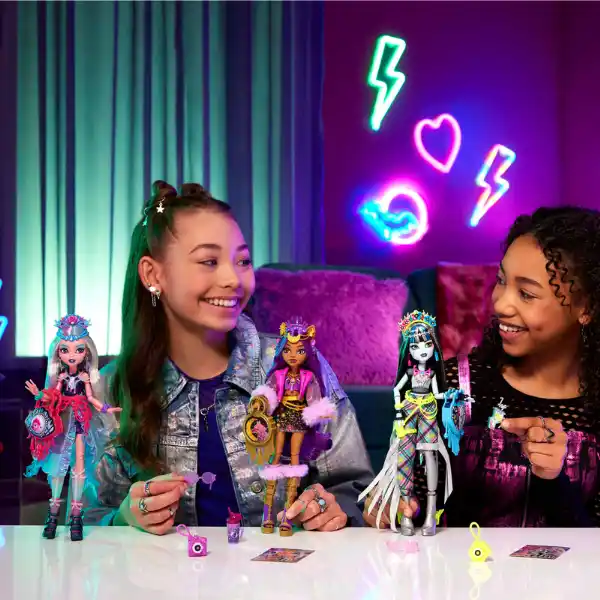 Set de joc Monster High „Lagoona Blue și Monster Fest”, cu accesorii