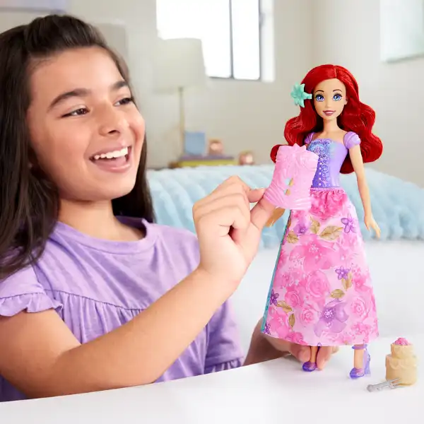 Papușa Barbie Spin Reveal „Mica sirena Ariel”