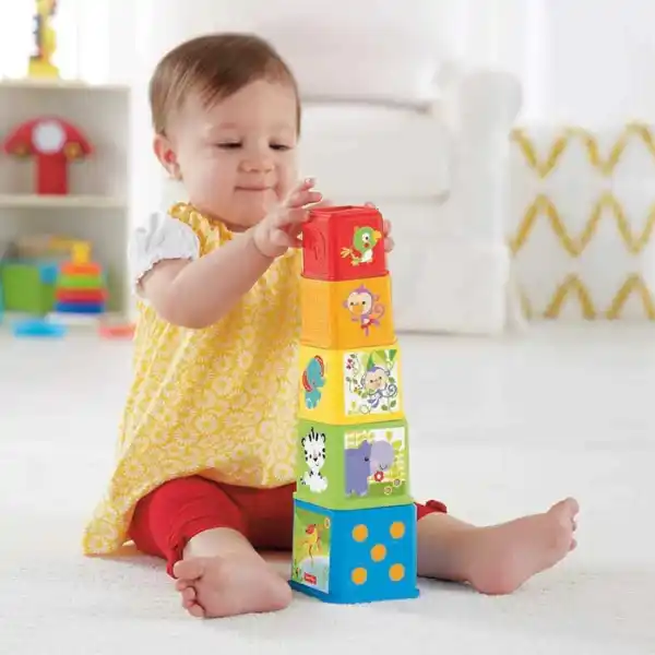 Fisher-Price Пирамидка «Кубики со зверушками»