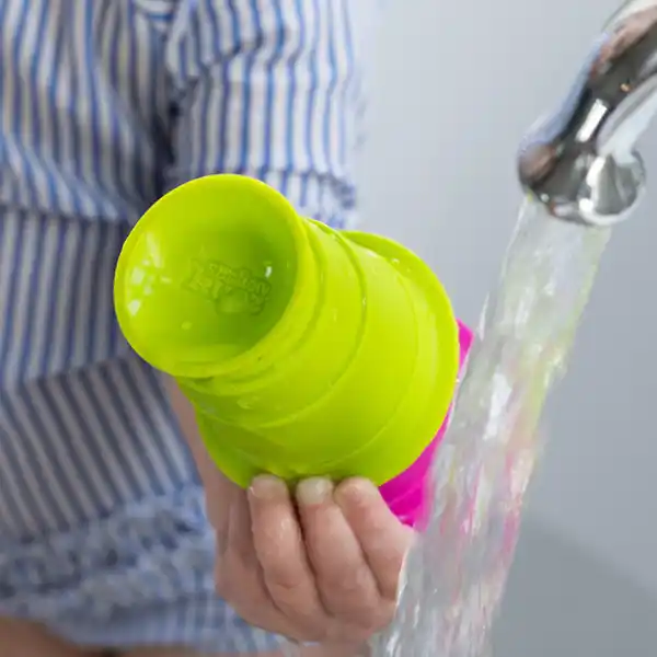 Fat Brain Игровой набор «Стаканчики с присосками»