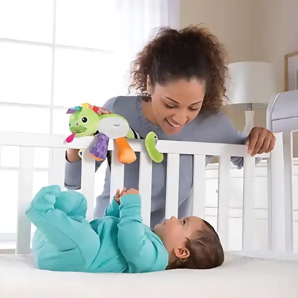 Хамелеон Рози, Lamaze, Tomy