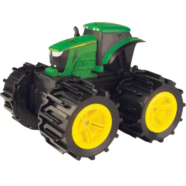 Трактор с большими колесами John Deere