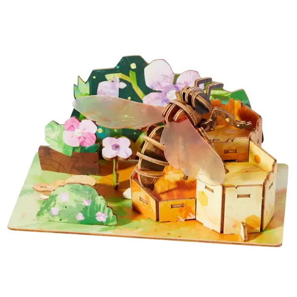 Puzzle 3D din lemn „Albina”, 48 elem.