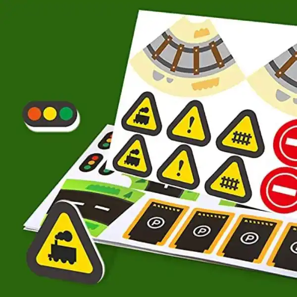 Set de joc „Bandă rutieră adezivă și trafic rutier”