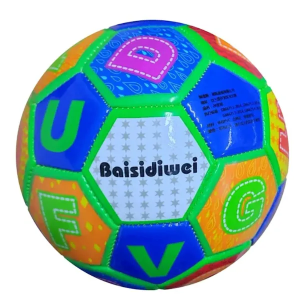 Minge de fotbal cu cifre și litere