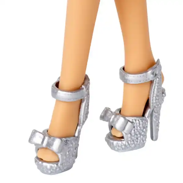 Păpușa Barbie „La Mulți Ani!”