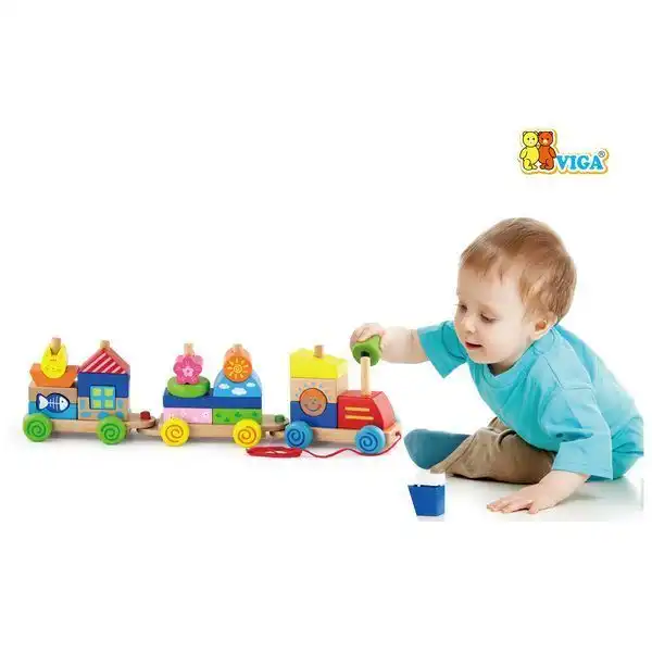 Каталка-сортер на веревке “Паровозик”