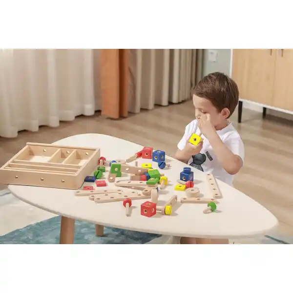 Constructor din lemn cu 53 elem.