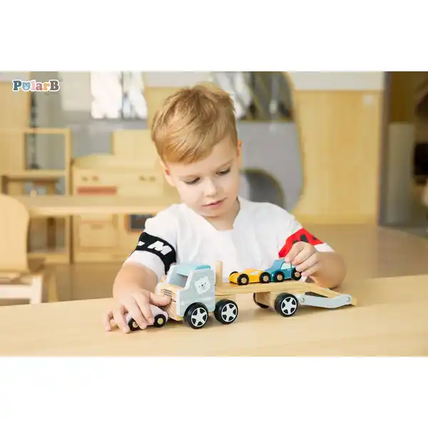 Деревянная машинка "Автовоз"