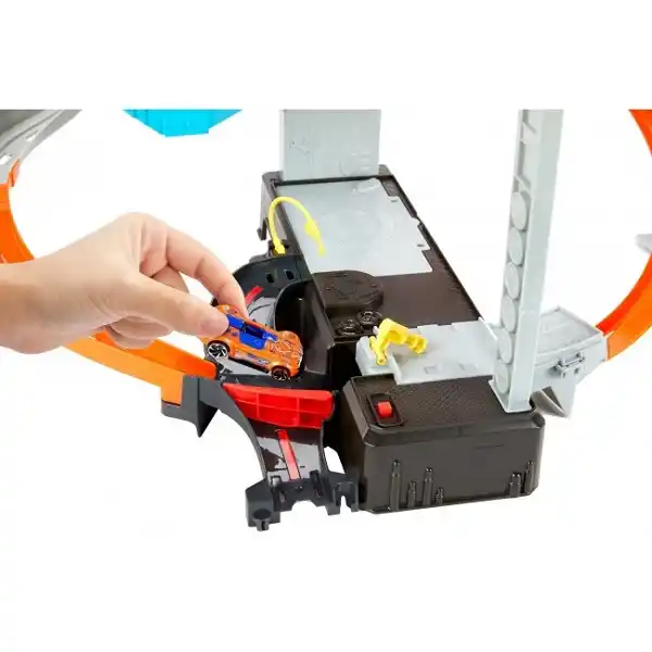 Hot Wheels Игровой набор Гонки в шиномонтажной