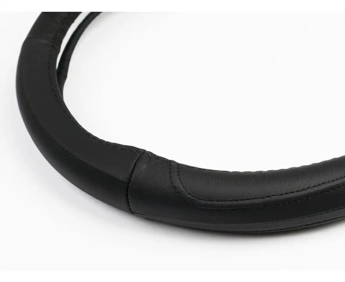 Husa pentru volan din piele naturala M