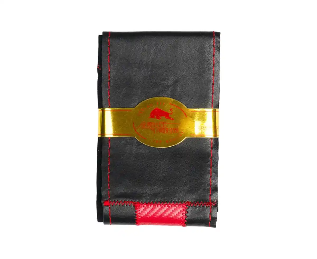 Купить  Чехлы на руль - Чехол на руль оплетка кожа M..