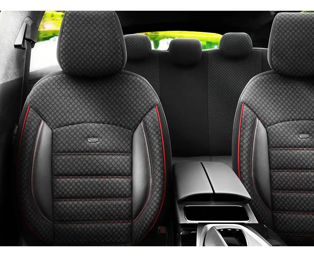 Чехлы на сиденья OTOM Sport 2+1 черный с красным