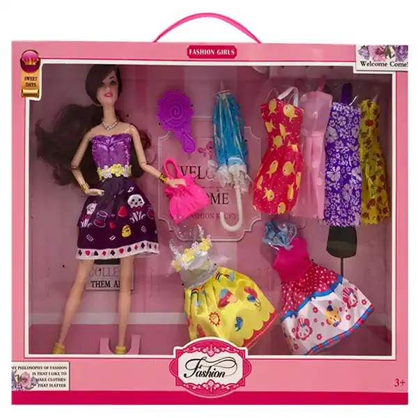 Кукла с одеждой 47