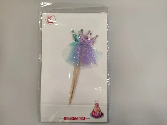 Cumpara  Topere - Crown with Skirt Topper..