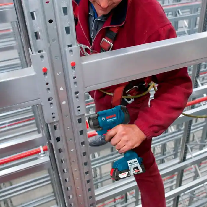 Mașină de găurit și înșurubat pe acumulator Bosch GDX-180 Li