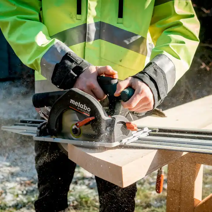 Аккумуляторная погружная пила METABO KS18 LTX 57 BL