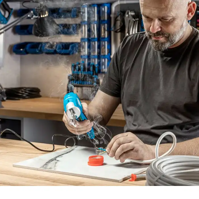 Ciocan de lipit Hoegert HT2C310