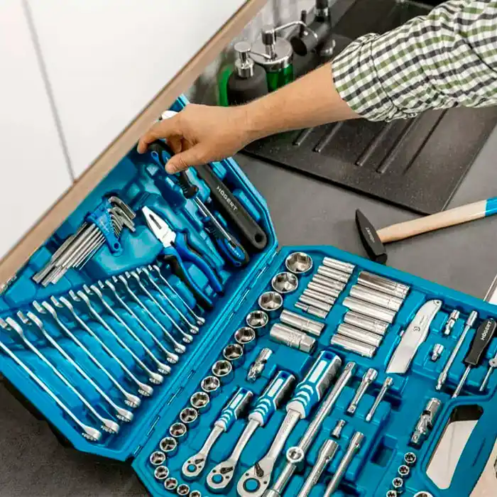 Set de capete tubulare si accesorii Hoegert HT1R439