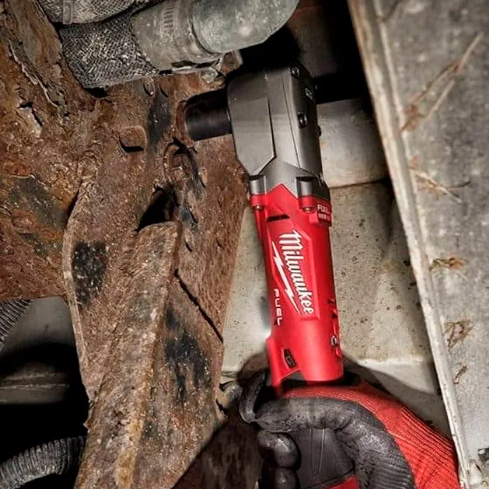Masina unghiulara de insurubat cu impact Milwaukee M12FRAIWF12-0