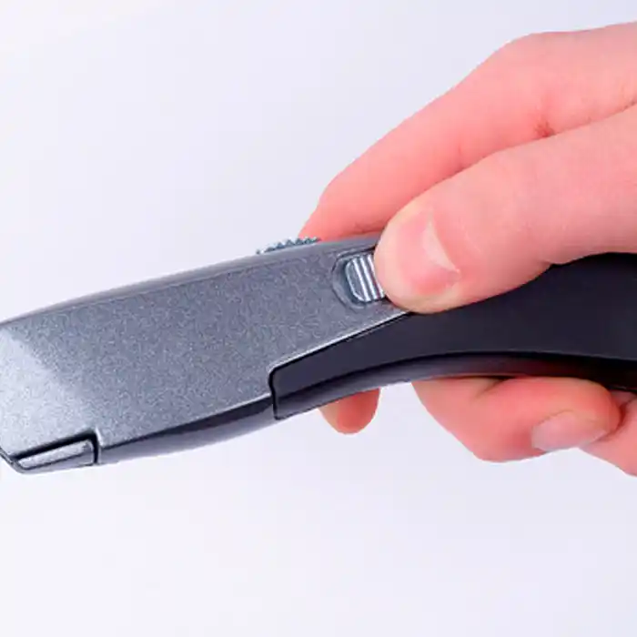 Cutter cu lame trapezoidale 