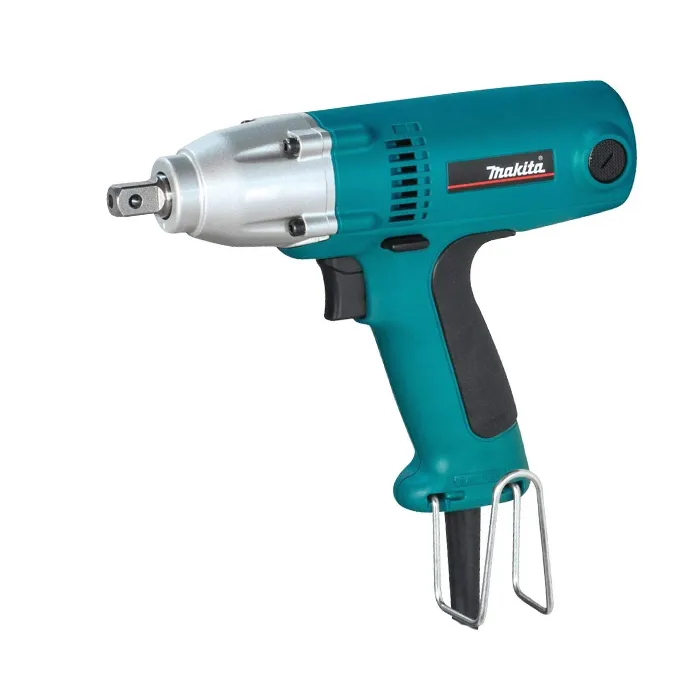 Cumpara  Mașini de inșurubat cu impact - Сетевой ударный гайковерт Makita 6953 в Молдо..