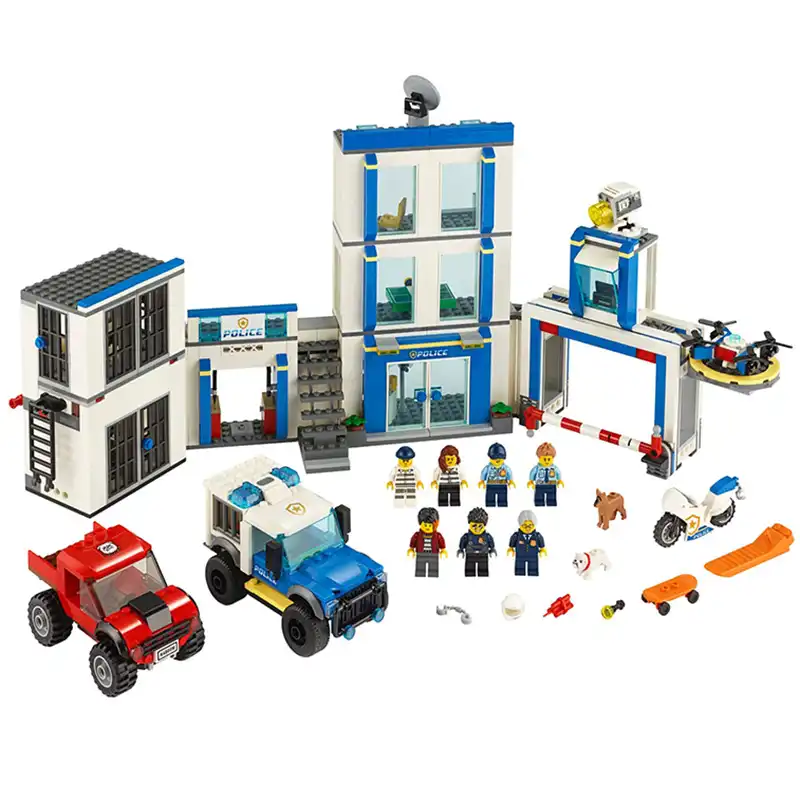Конструктор LEGO 60246, 6+