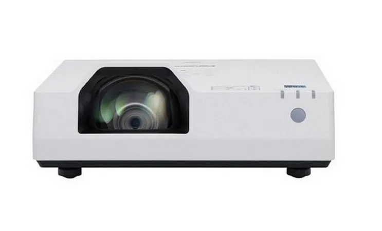 Projector Panasonic PT-TMZ400; ShortThrow, LCD, WUXGA, Laser 4000Lum, 3000000:1, LAN, 10 W, White