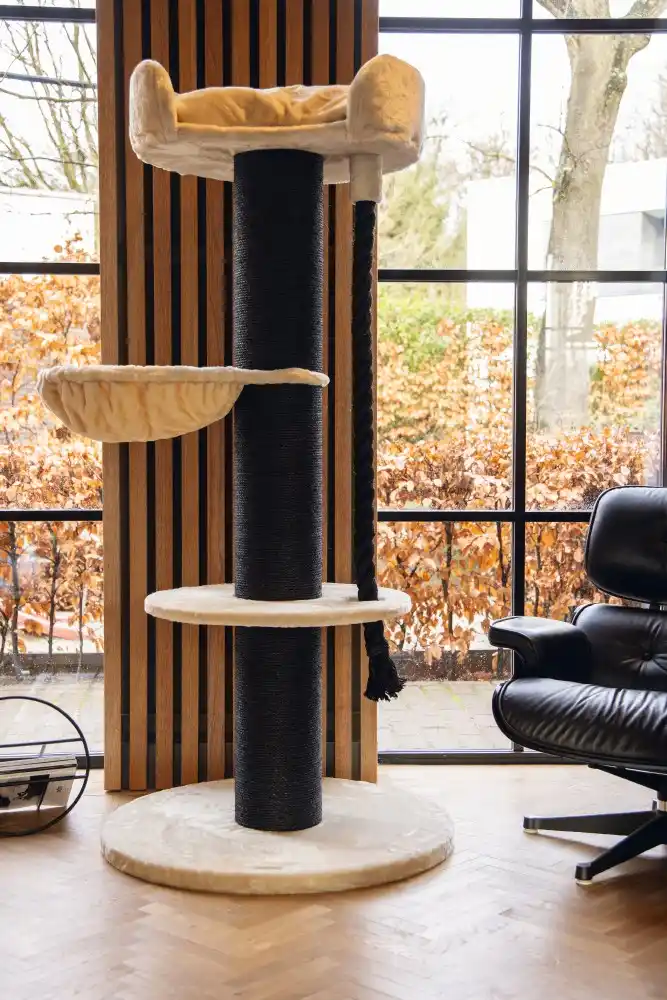 Beeztees кошачий скребок HAVILO Cream 80x80x170cm