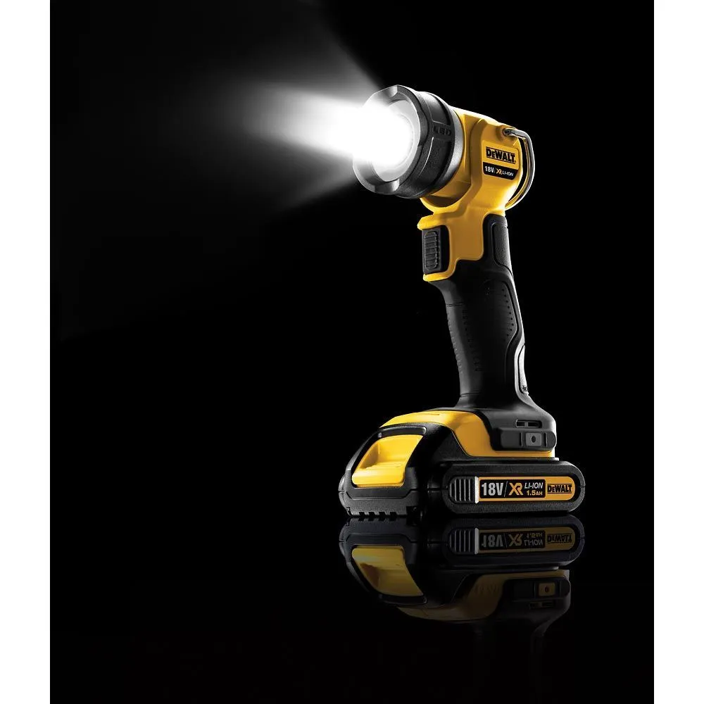 lanterna DeWALT DCL040