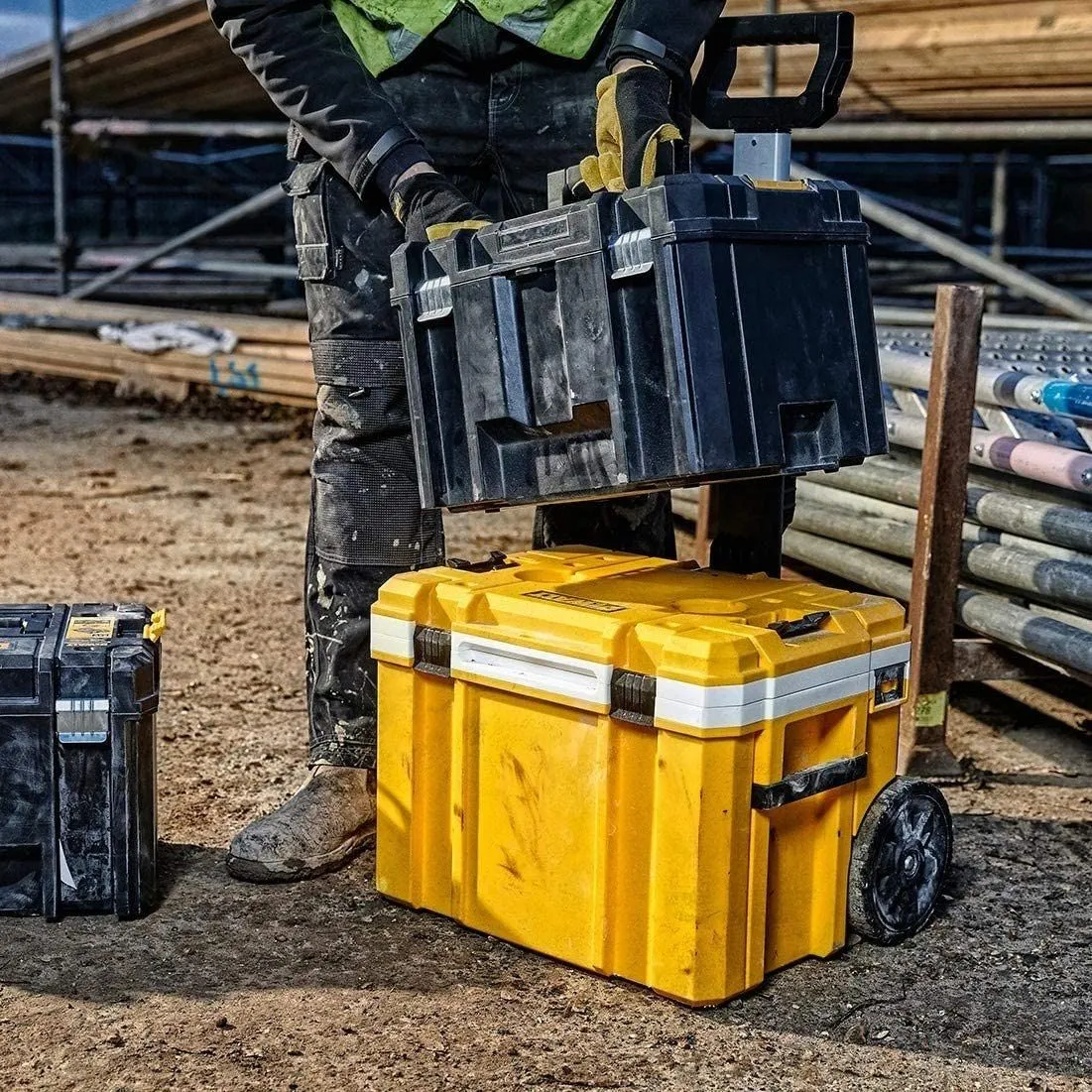 Cutie de răcire TSTAK pe roți DeWALT DWST83281-1