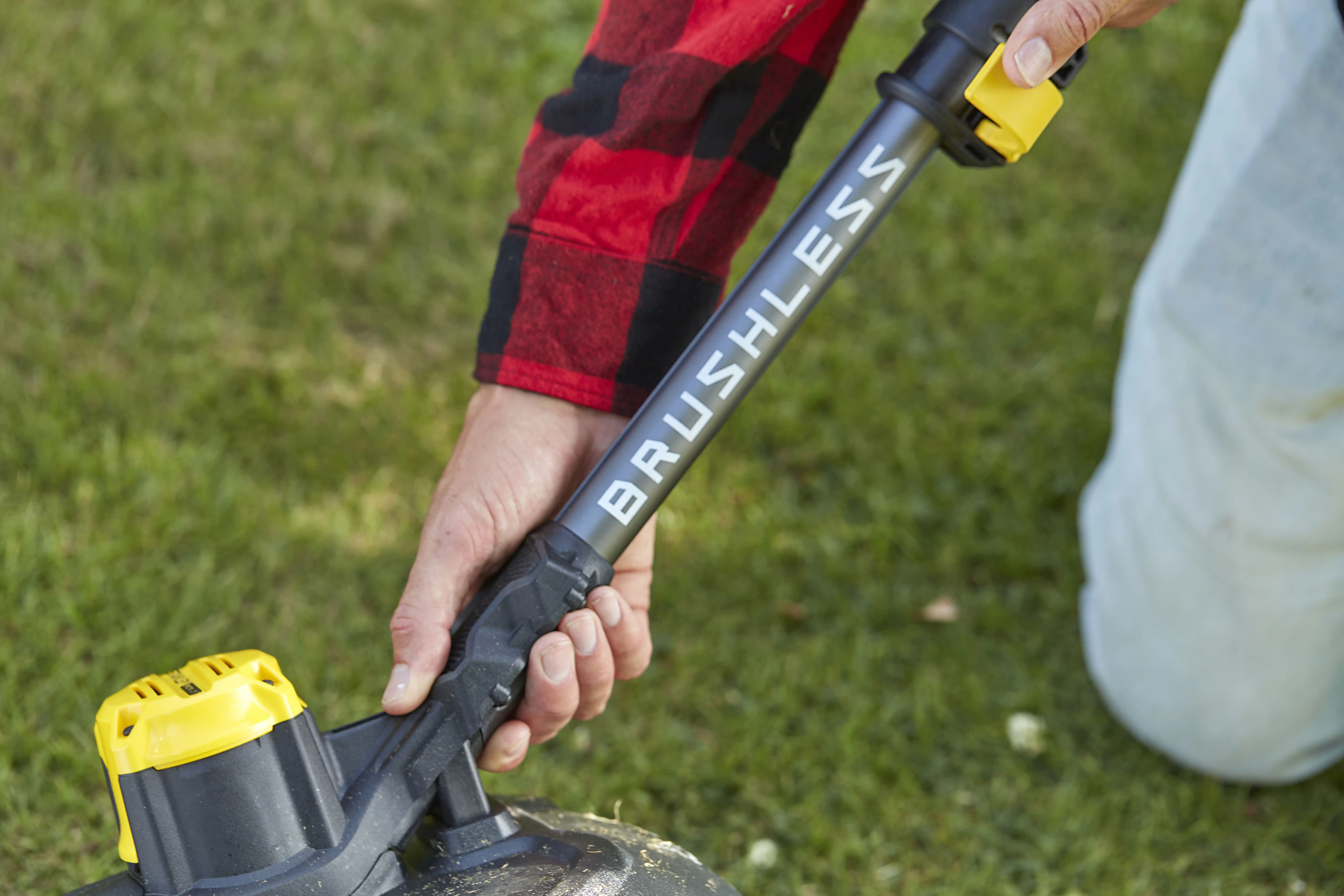 Trimer de grădină pe acumulator Stanley FatMax SFMCSTB933M