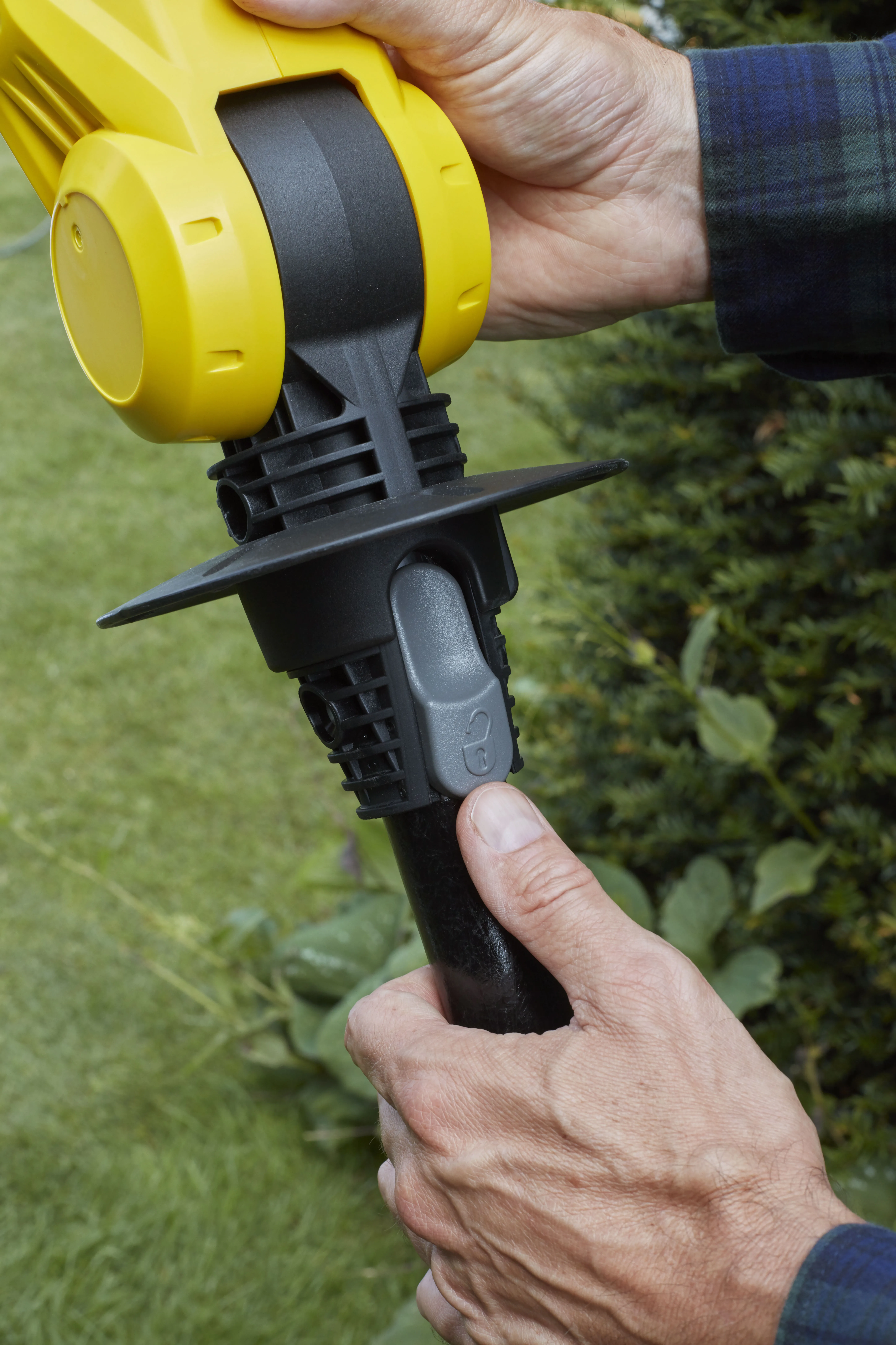 Foarfece de altitudine cu acumulator Stanley FatMax V20 SFMCPH845M1