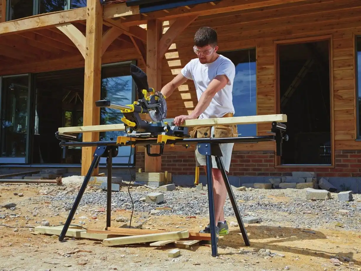 Birou Stanley FME790