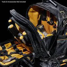 Geantă pentru scule cu jumătate de lățime DeWALT Toughsystem 2.0  - DWST83524-1