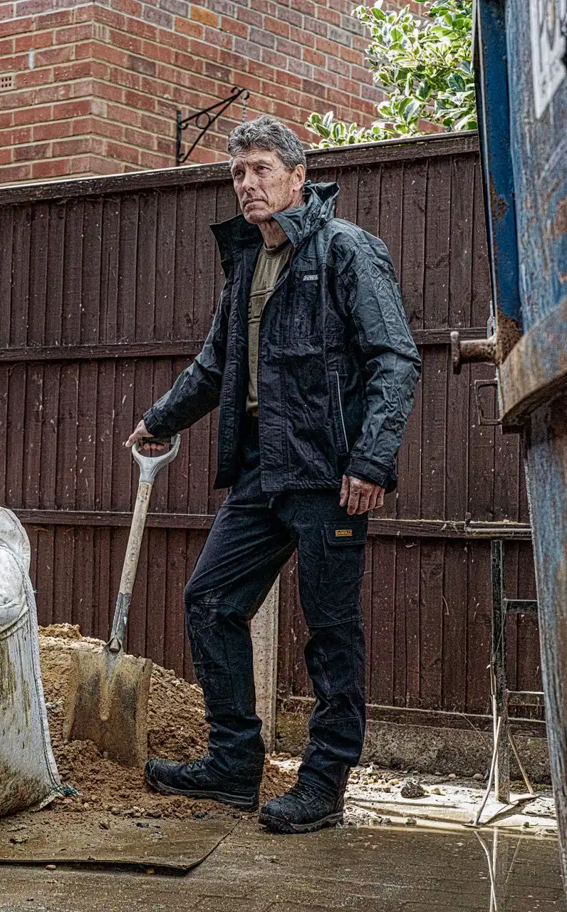 Мужская непромокаемая куртка DeWALT DWC48-001