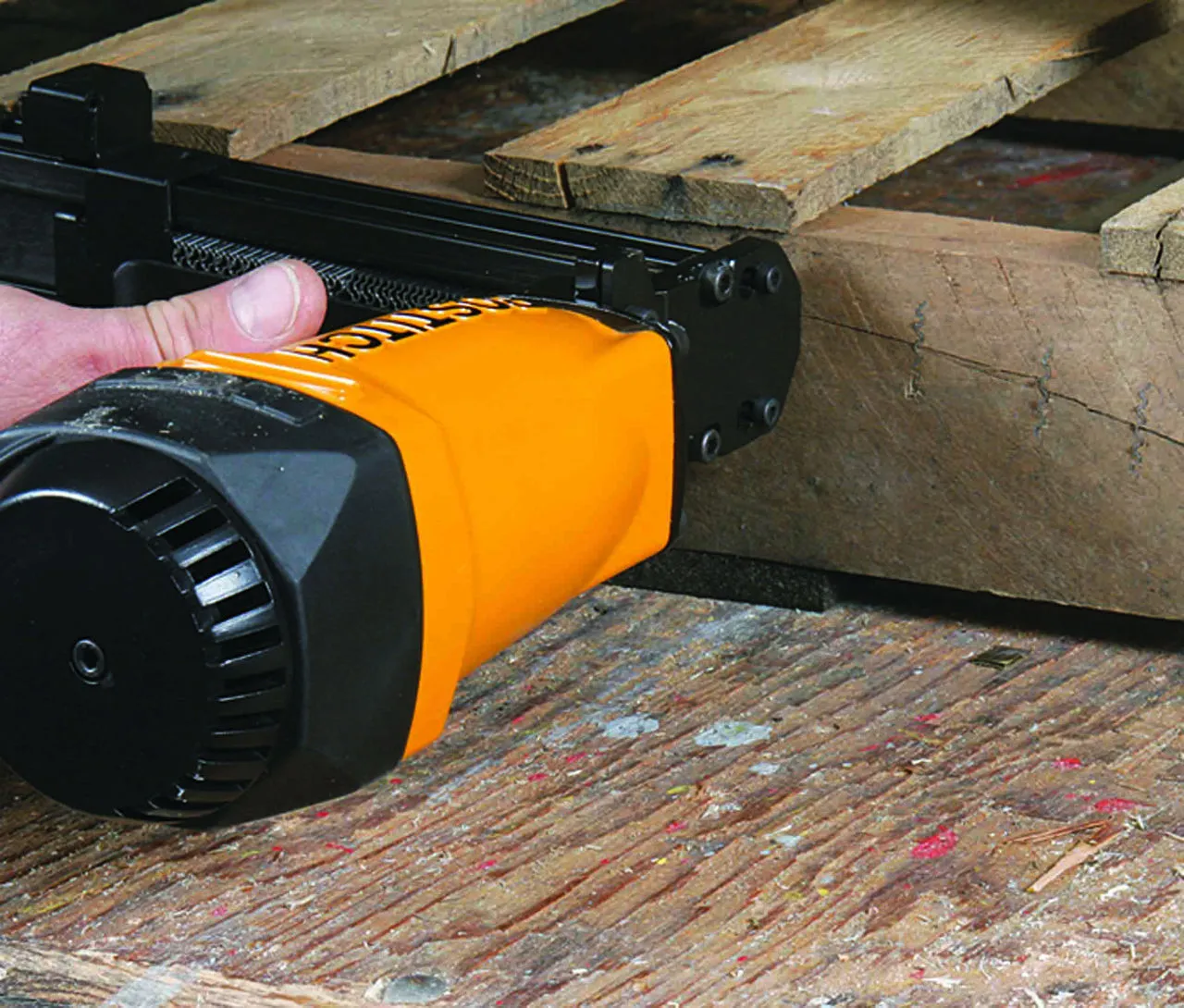 PISTOL DE RĂDĂCINI BOSTITCH CF15-1-E