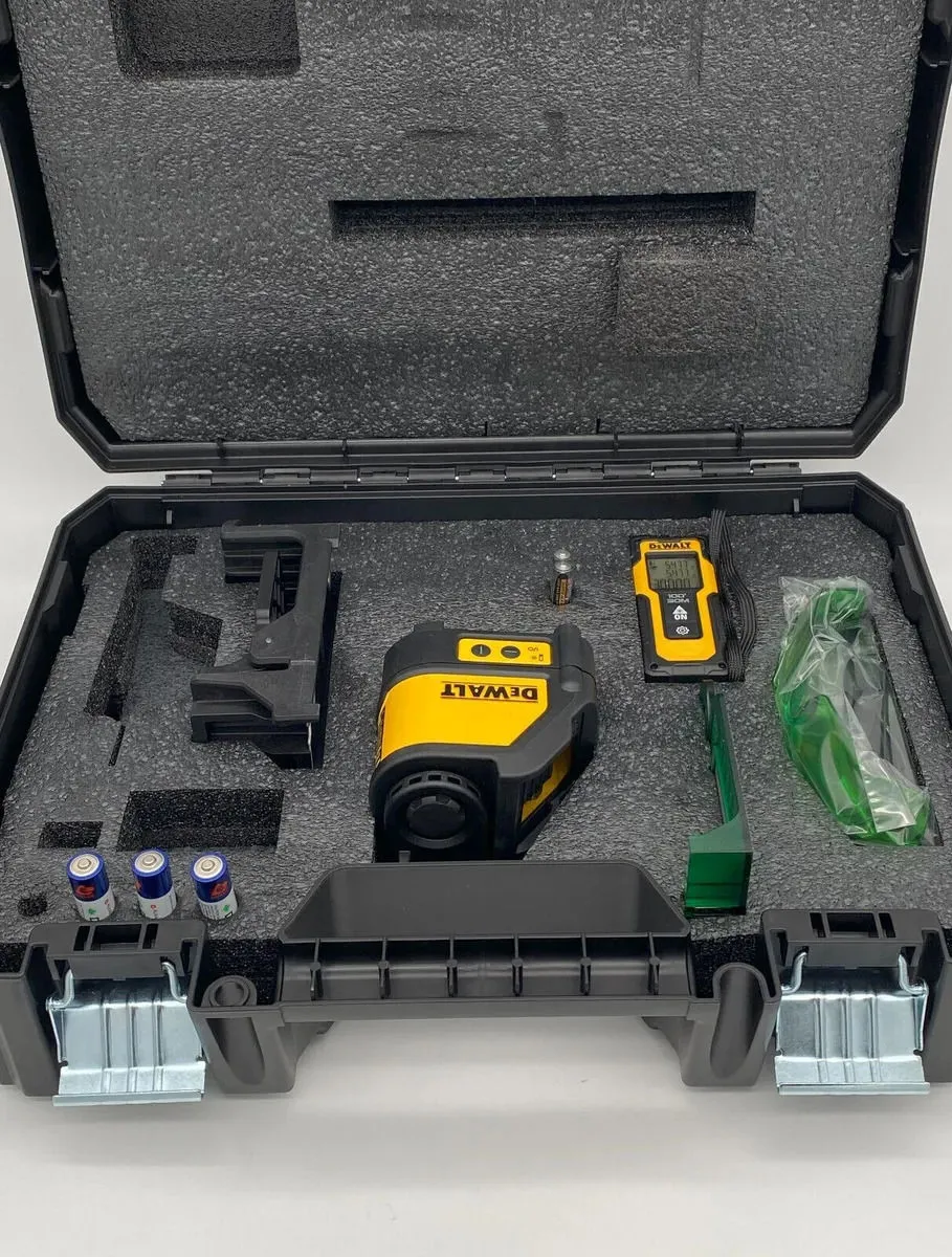 Pachet Nivel laser + Distanțier DW0887100-1