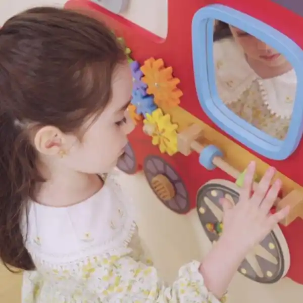 Бизиборд (настенный) "Паровоз"