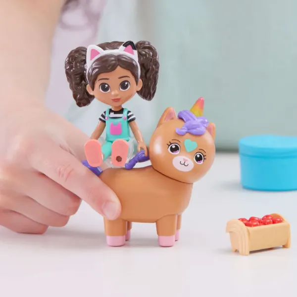 Set de figurine și accesorii 