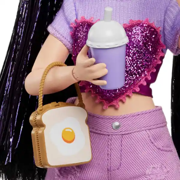 Кукла Barbie Dream Besties "Рене" с аксессуарами