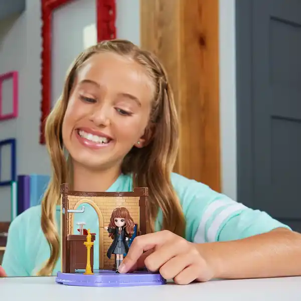 Игровой набор "Волшебный класс заклинаний", серия Гарри Потер